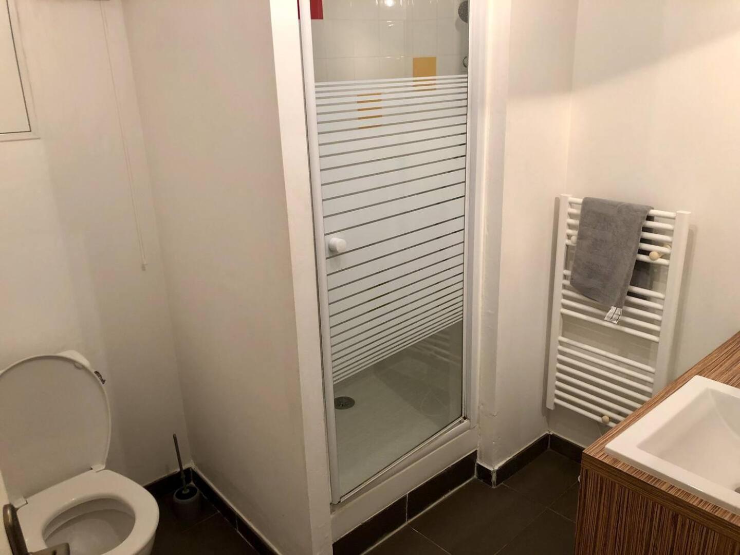 Le Pavillon Rennais Apartment Рен Екстериор снимка