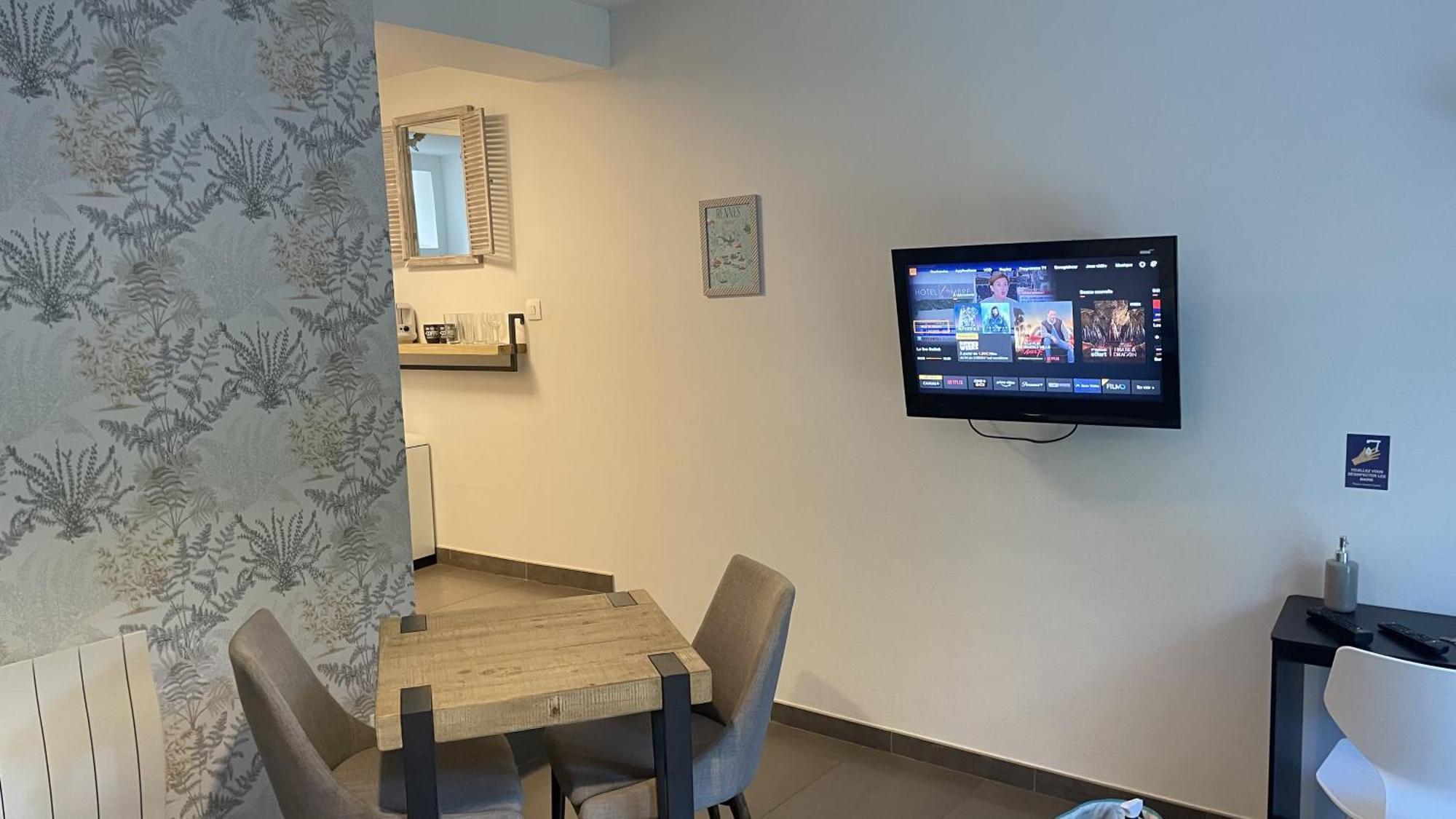 Le Pavillon Rennais Apartment Рен Екстериор снимка